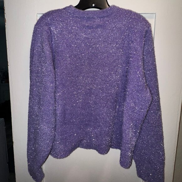 Old Navy – Lavender Crewneck Eyelash Shine Sweater (Size XL), EUC - Picture 4 of 5